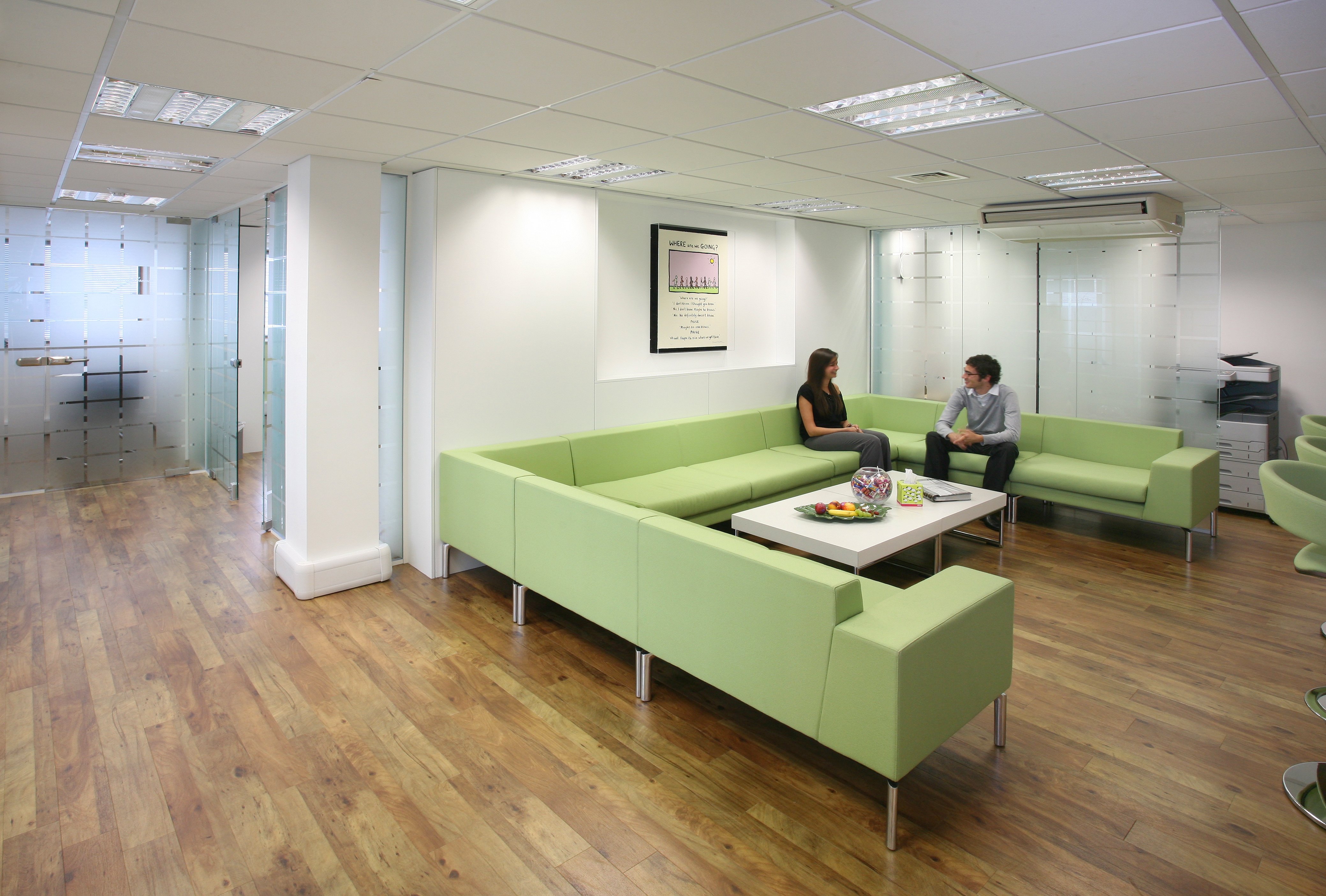 Wimbledon commercial office refurbishment, meeting space