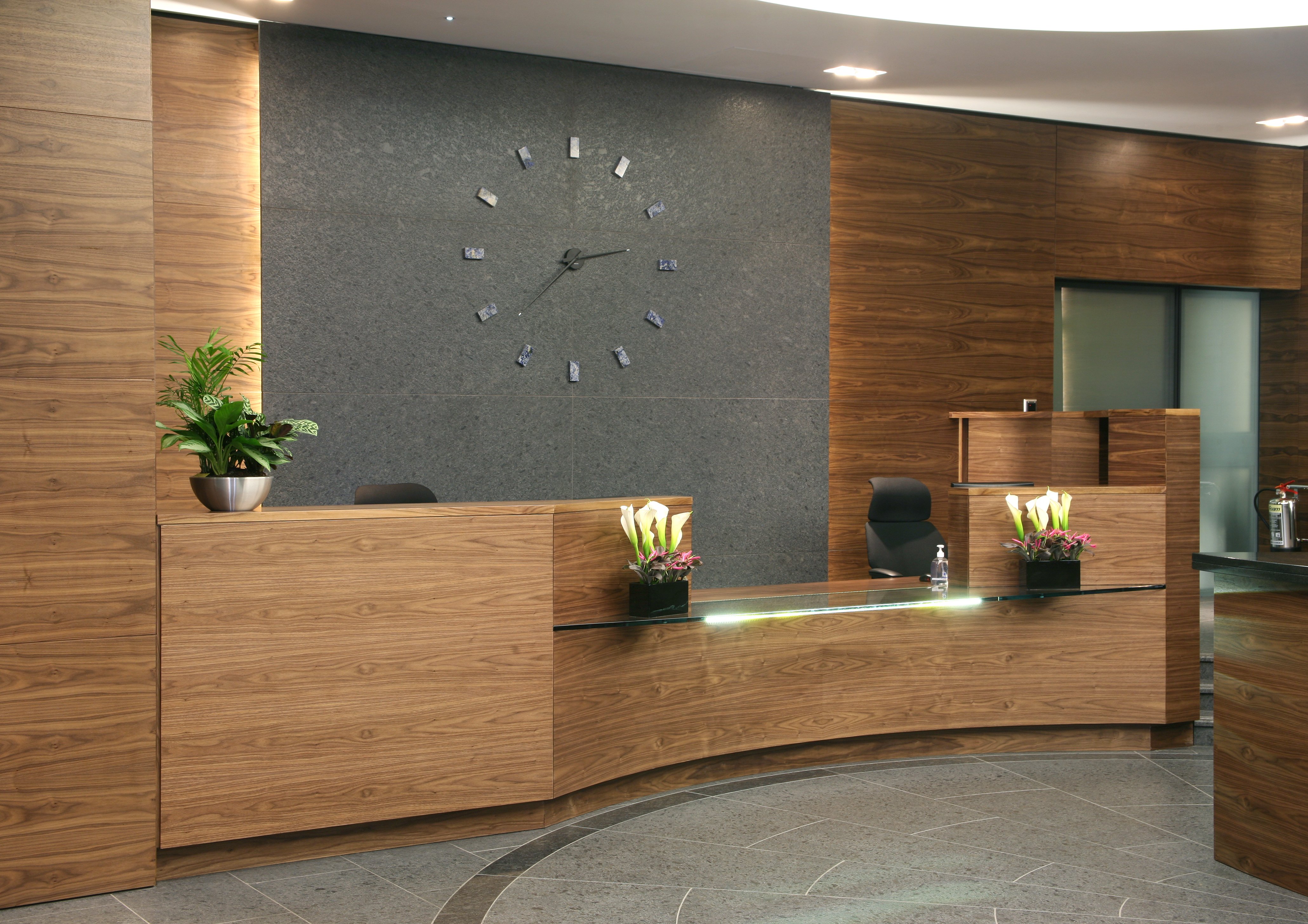 City of London corporate HQ reception refurbishment, arrival space